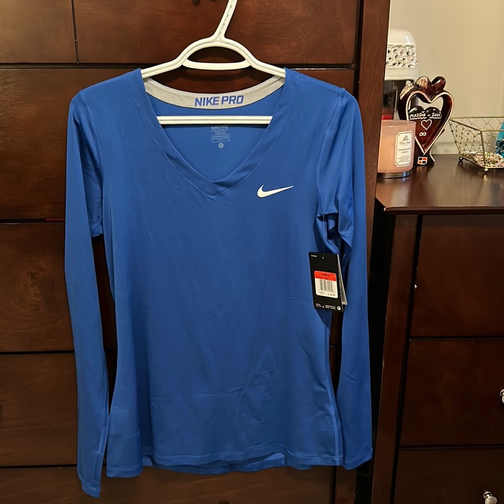 NWT Nike Pro Dri-Fit long sleeve
